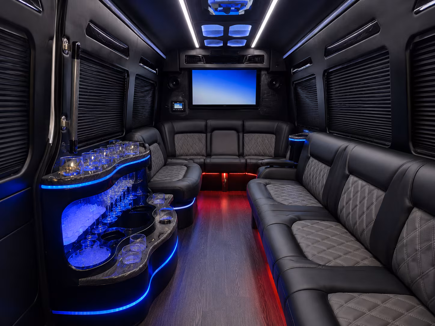 bus rental options for yuba city trips