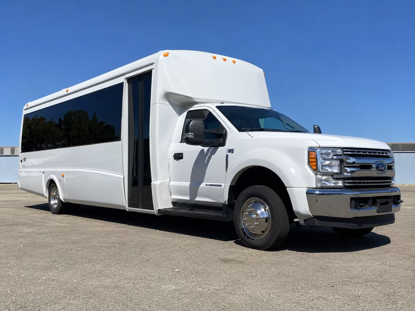 how to book yuba city prom transportation early and save