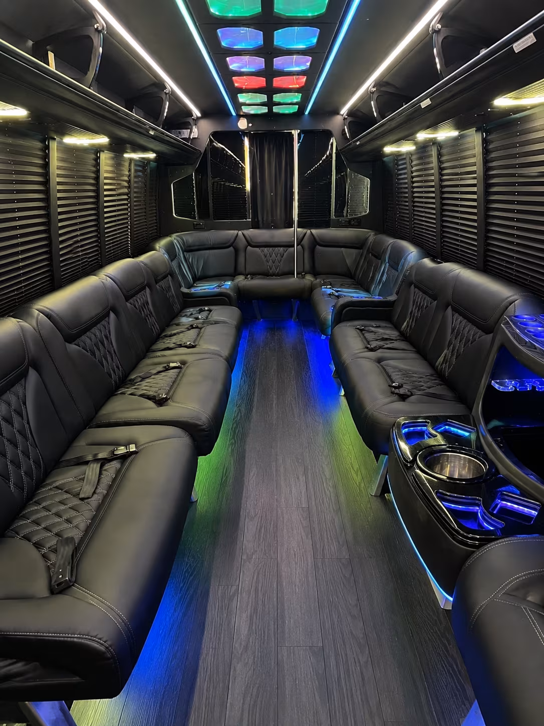 yuba city 20 passenger party bus interior