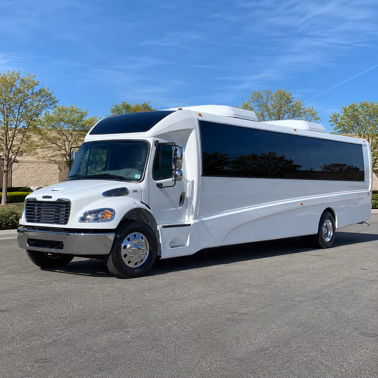 yuba city 25 passenger minibus