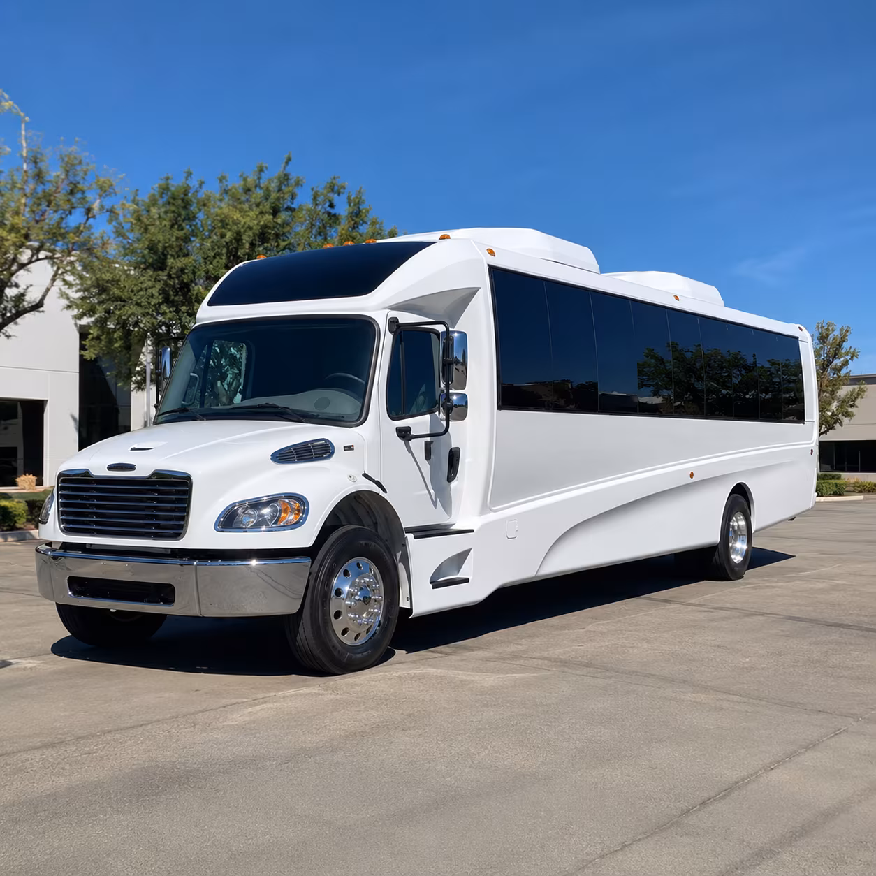 yuba city 30 passenger minibus