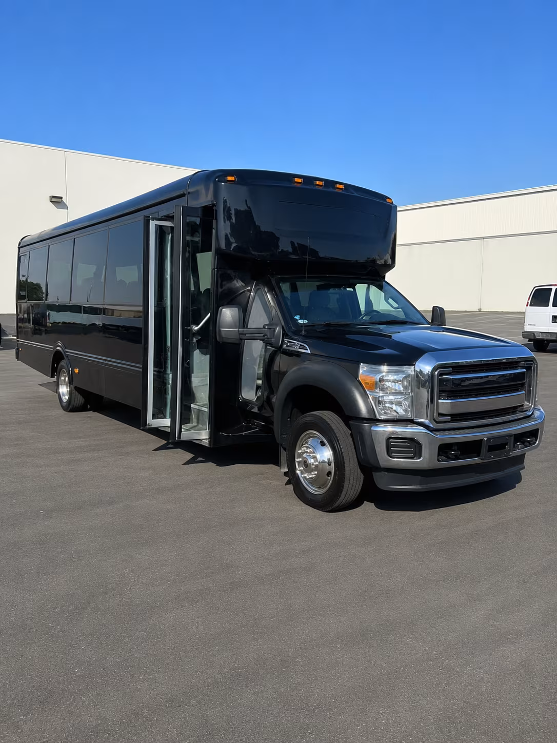 yuba city holiday party bus rental